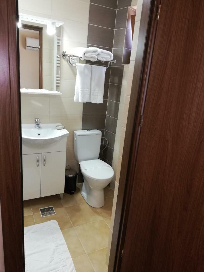 Casa Daomi Hotel Deva Bagian luar foto